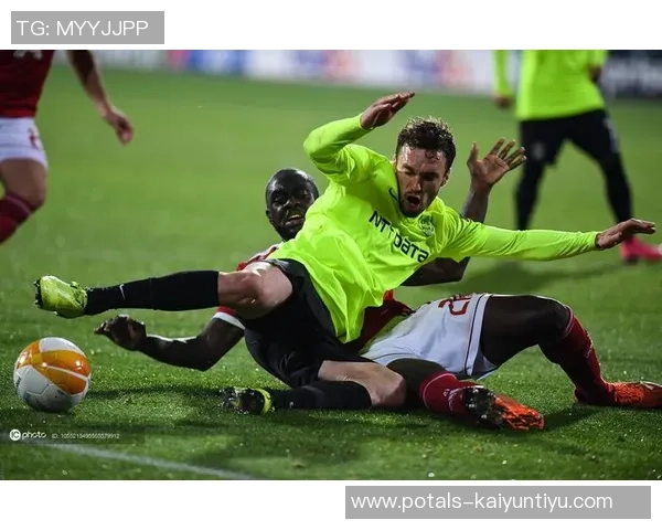 克卢日与索菲亚的精彩对决揭示两队实力差距与战术博弈的深度分析